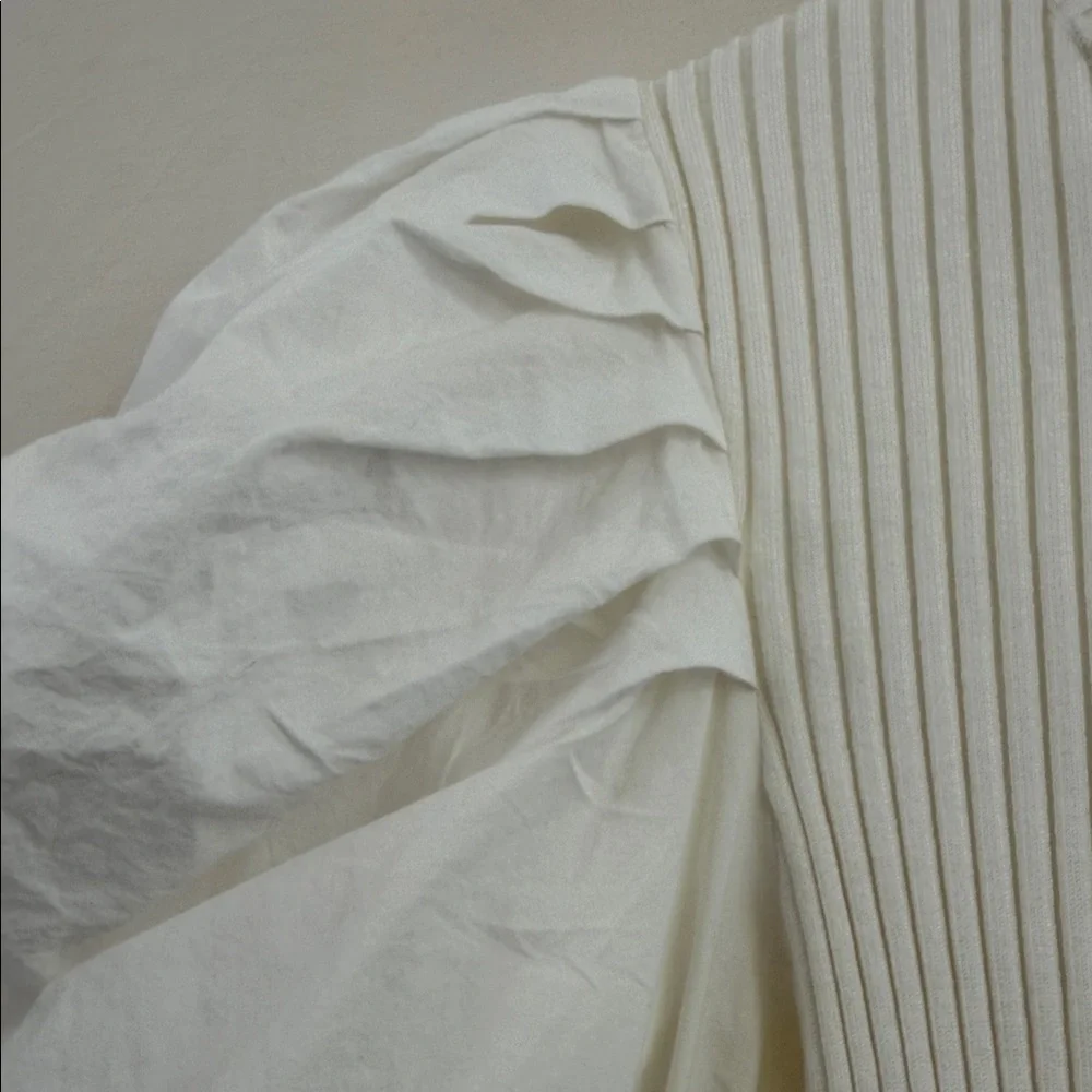 Zara White Ribbed Puff Sleeve Blouse